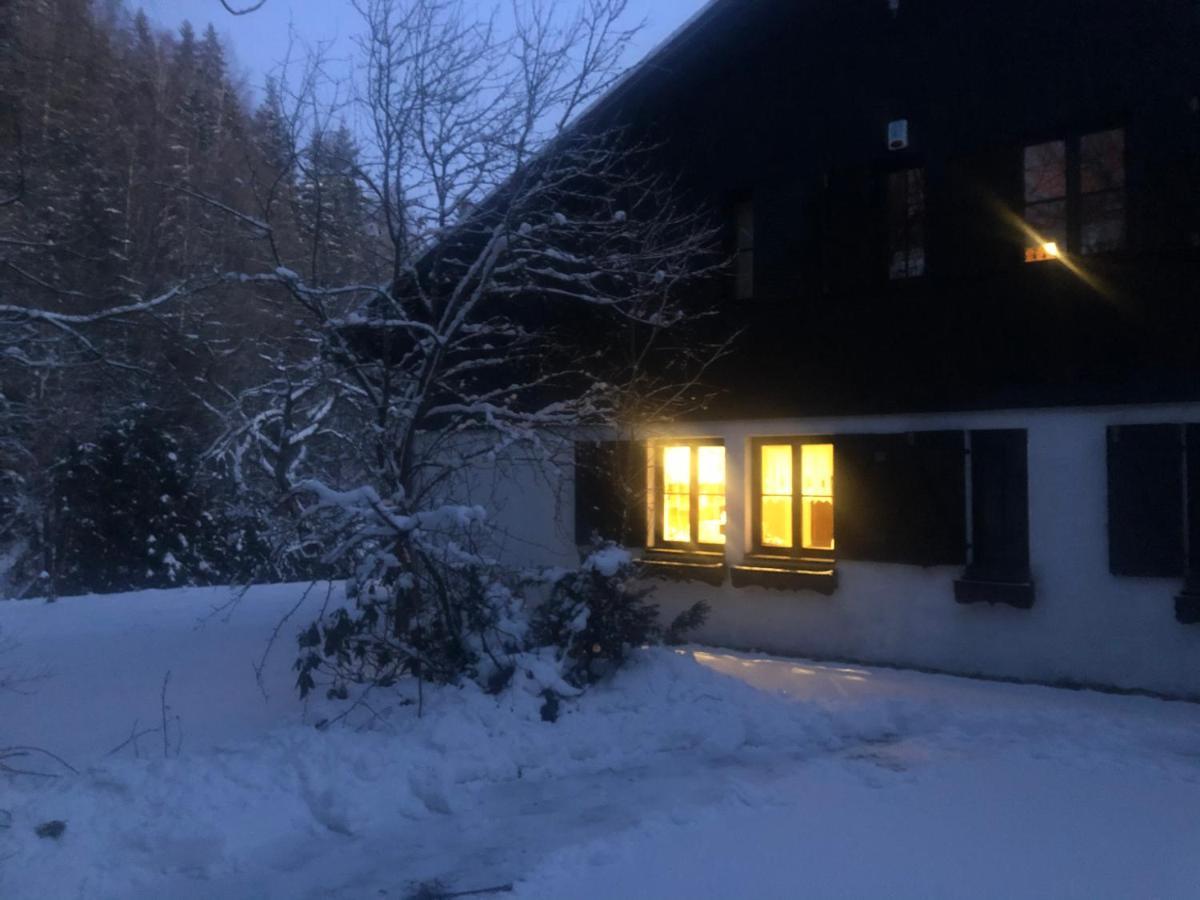 Dom Alpejski Krosniczanka Krosnica  ภายนอก รูปภาพ